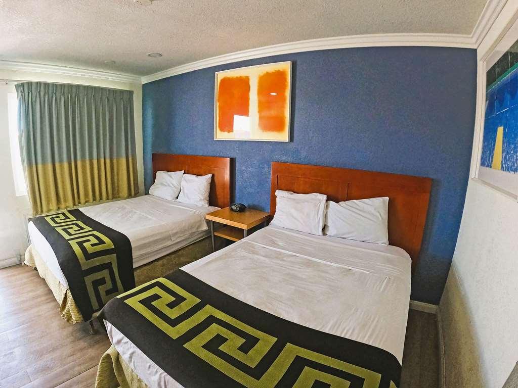 An Extended Ridgecrest