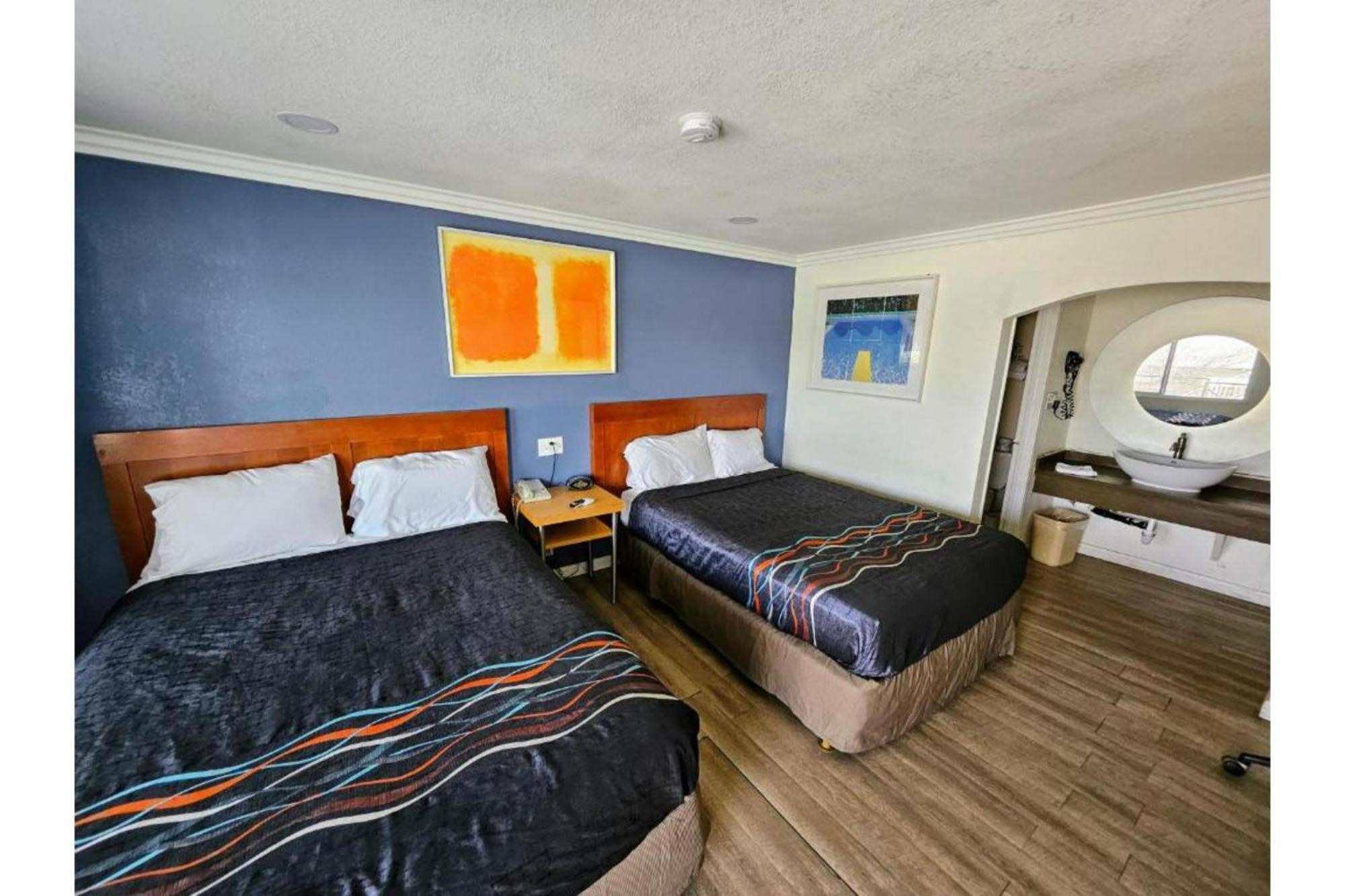 Hotel An Extended Ridgecrest